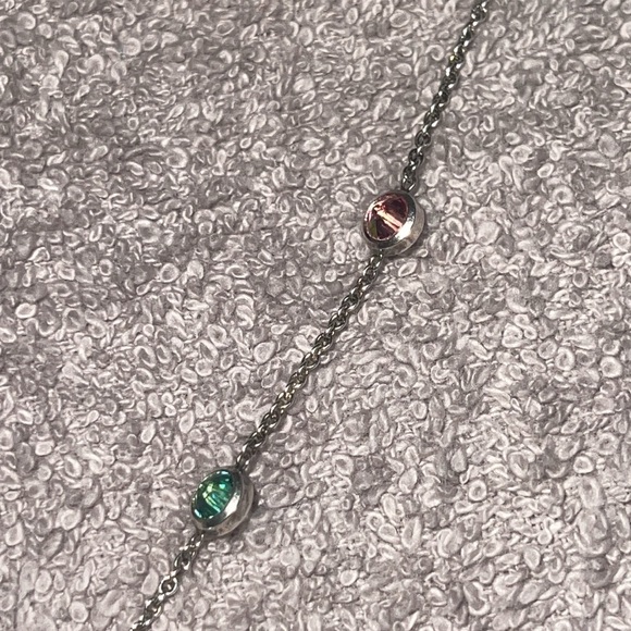 Preloved Gucci blind for love bracelet good condition has some little scratches - Picture 3 of 6